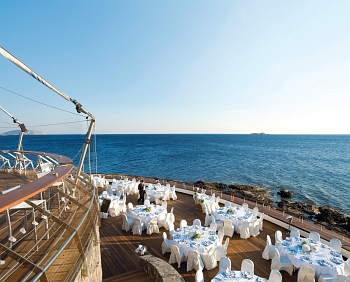 Wedding by the sea at Veghera Bar-Restaurant, Grand Resort Lagonissi