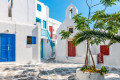 Elegance and simplicity are the two characteristics of Cycladic architecture