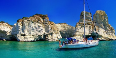 Turquoise waters and white rocks at Kleftiko area, Milos island