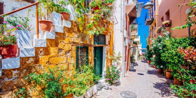 Beautiful alley in Chania