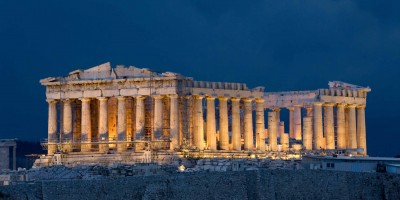 Night view of the floodlit monument of Acropolis